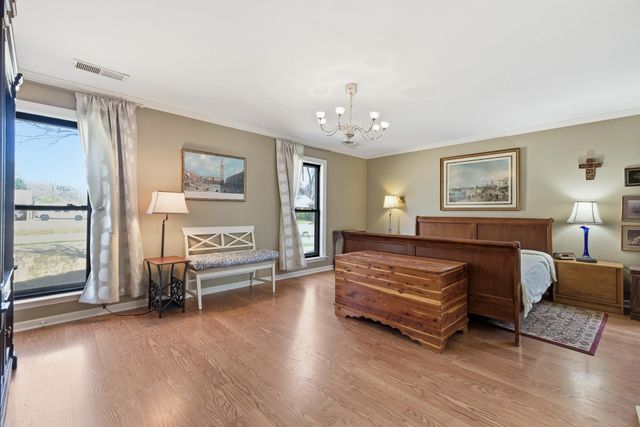 5167 TARRYTOWN DR, Memphis, TN 38117