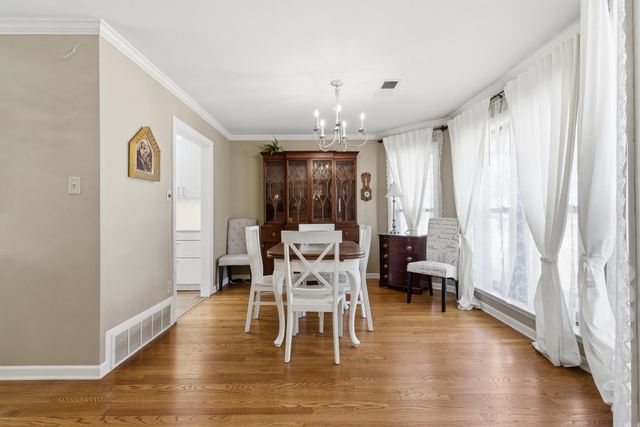 5167 TARRYTOWN DR, Memphis, TN 38117