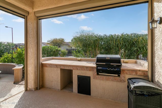 26847 W POTTER Drive, Buckeye, AZ 85396