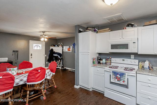 26825 Behrens Road, Defiance, OH 43512