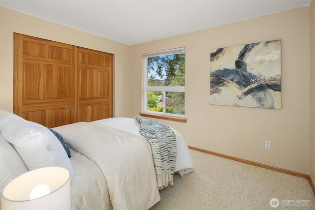 12016 106th Avenue NE, Kirkland, WA 98034