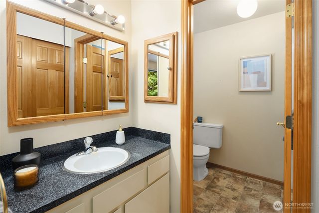 12016 106th Avenue NE, Kirkland, WA 98034