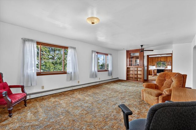 2610 S Shore Drive, Crystal, MI 48818
