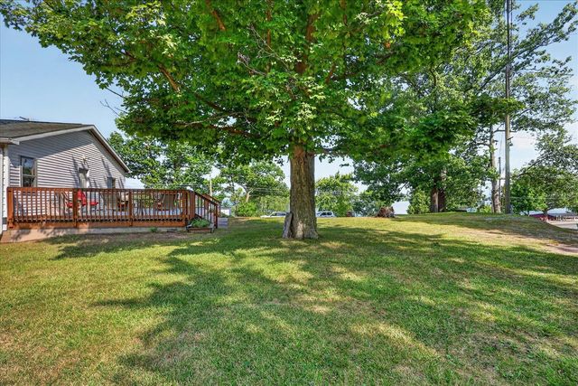 2610 S Shore Drive, Crystal, MI 48818