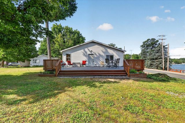 2610 S Shore Drive, Crystal, MI 48818