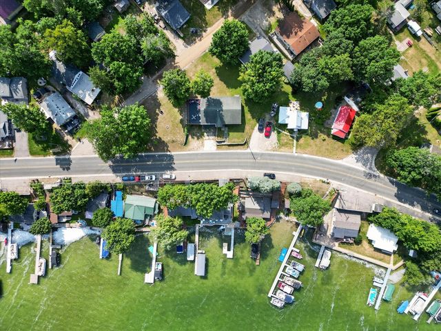 2610 S Shore Drive, Crystal, MI 48818
