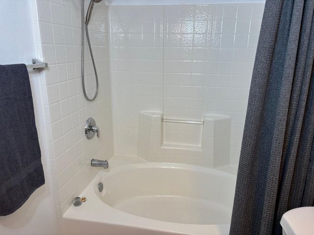 3127 30th Street S, Moorhead, MN 56560