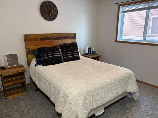 3127 30th Street S, Moorhead, MN 56560