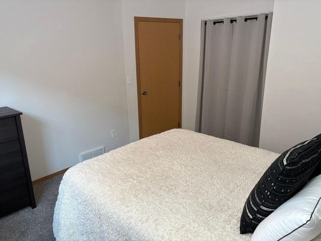 3127 30th Street S, Moorhead, MN 56560