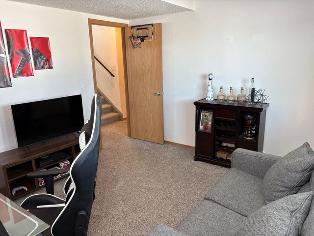 3127 30th Street S, Moorhead, MN 56560