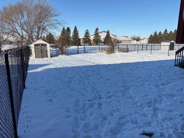 3127 30th Street S, Moorhead, MN 56560