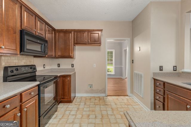141 Masters Cove, Macon, GA 31211
