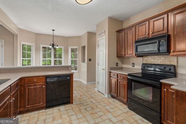 141 Masters Cove, Macon, GA 31211