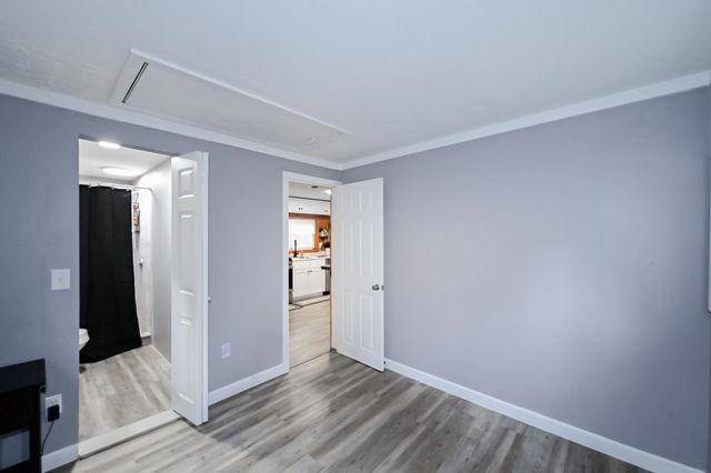 3 Hollywood Avenue, Raymond, NH 03077