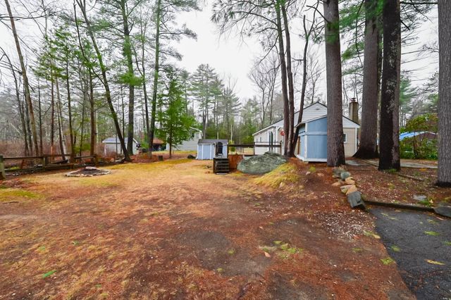 3 Hollywood Avenue, Raymond, NH 03077