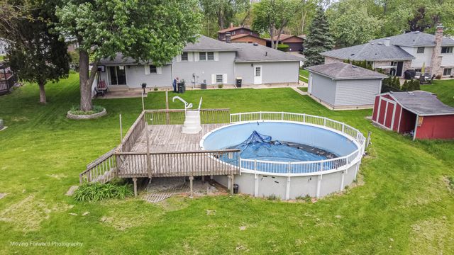 3267 Louise Court, Lansing, IL 60438