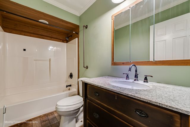 3267 Louise Court, Lansing, IL 60438