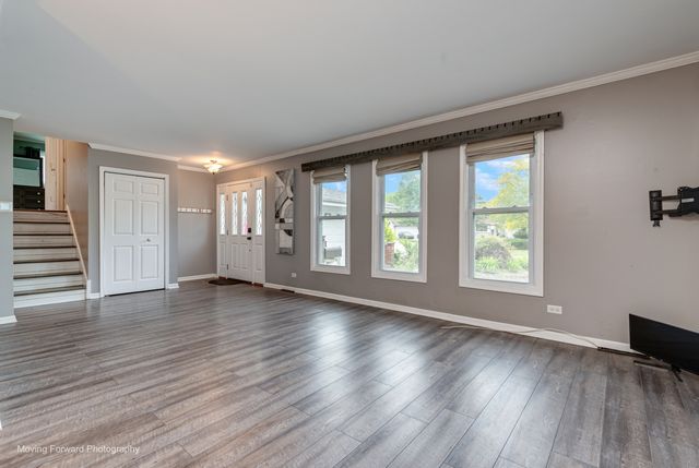 3267 Louise Court, Lansing, IL 60438
