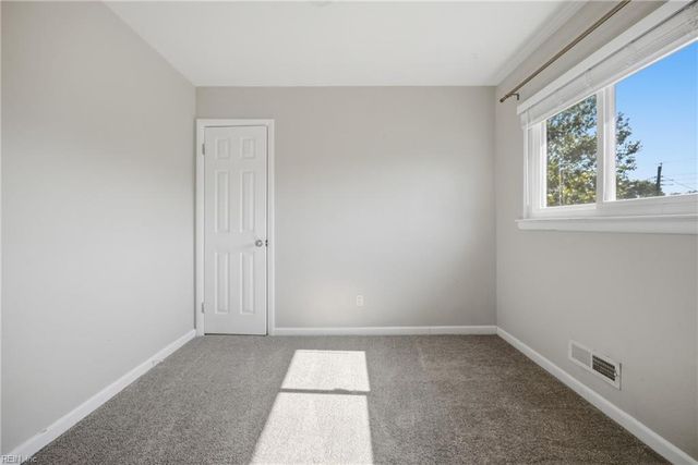 421 Cronin RD, Virginia Beach, VA 23452