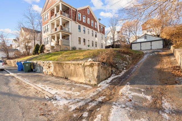 141 Draher Street, Waterbury, CT 06708