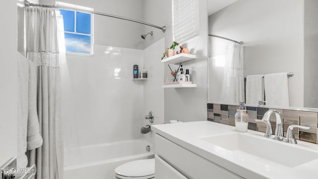 3429 E Indigo Street, Gilbert, AZ 85298