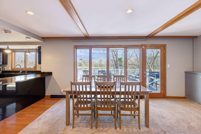 11 Duck Pass Road, North Oaks, MN 55127