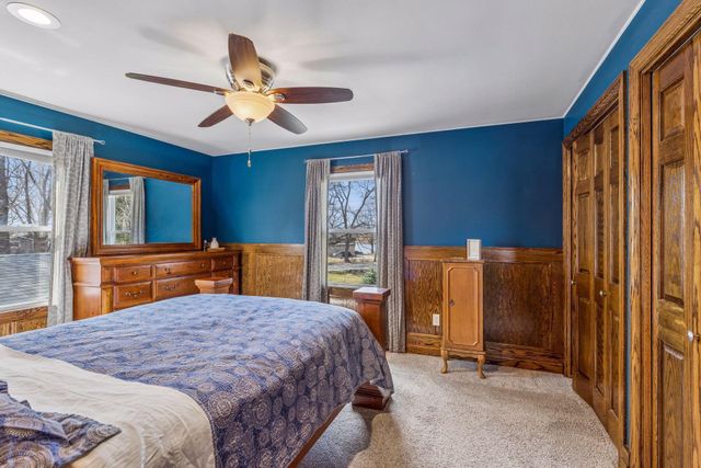 11 Duck Pass Road, North Oaks, MN 55127