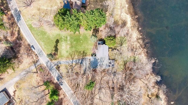 11 Duck Pass Road, North Oaks, MN 55127