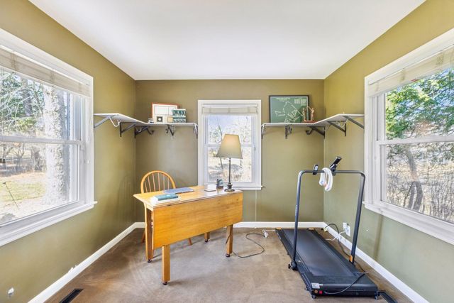 11 Duck Pass Road, North Oaks, MN 55127