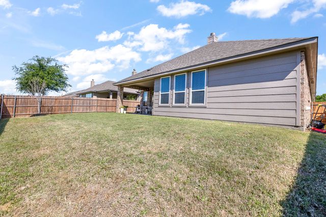 1652 Spur Ledge Court, Weatherford, TX 76087