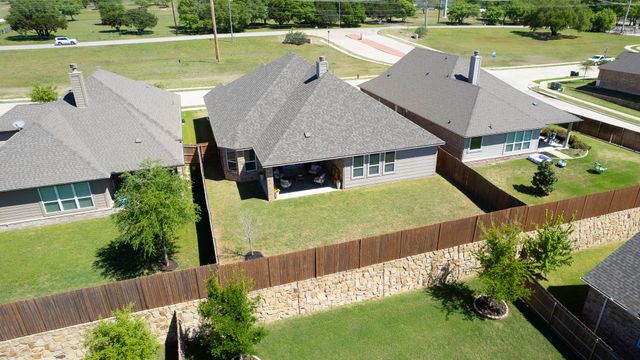 1652 Spur Ledge Court, Weatherford, TX 76087