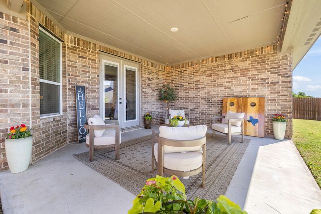 1652 Spur Ledge Court, Weatherford, TX 76087