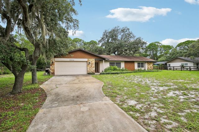 9224 LAKEVIEW DRIVE, New Port Richey, FL 34654