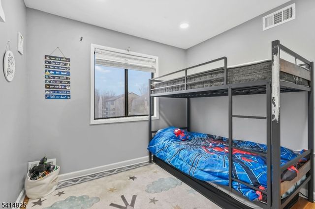 424 Tall Oak Ln, Hillsborough Twp., NJ 08844