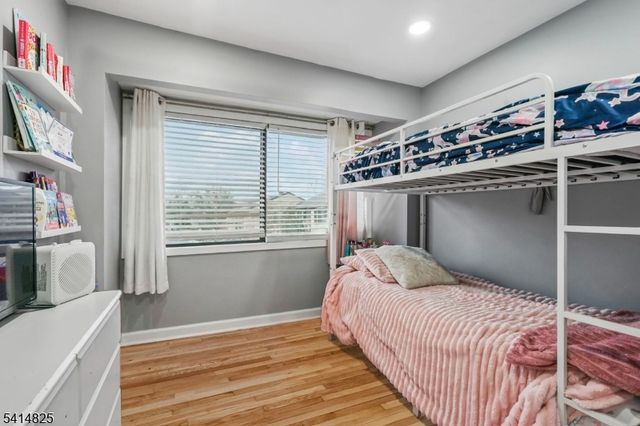 424 Tall Oak Ln, Hillsborough Twp., NJ 08844