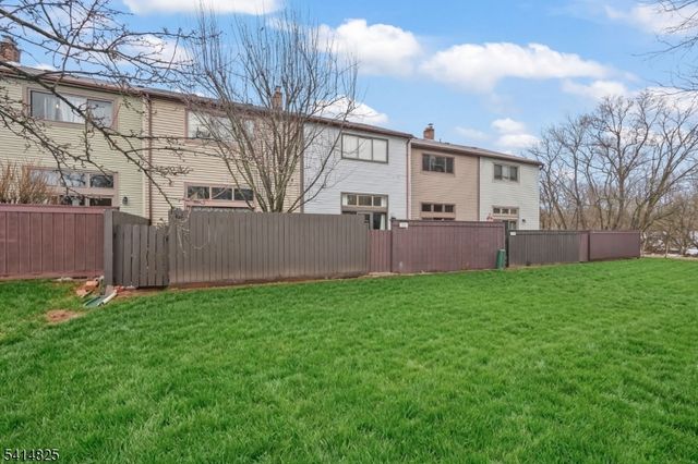 424 Tall Oak Ln, Hillsborough Twp., NJ 08844