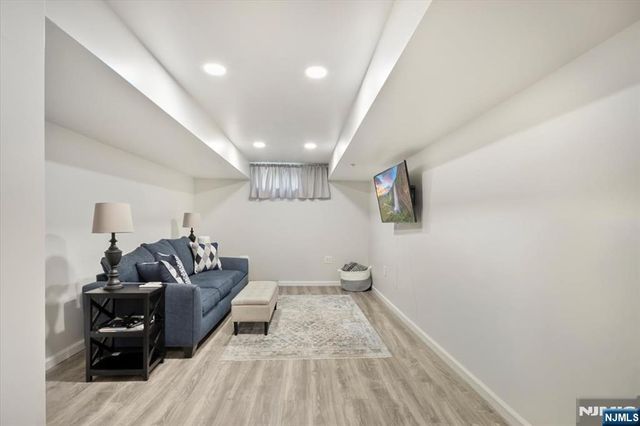 70 Carter Road, Wanaque, NJ 07420