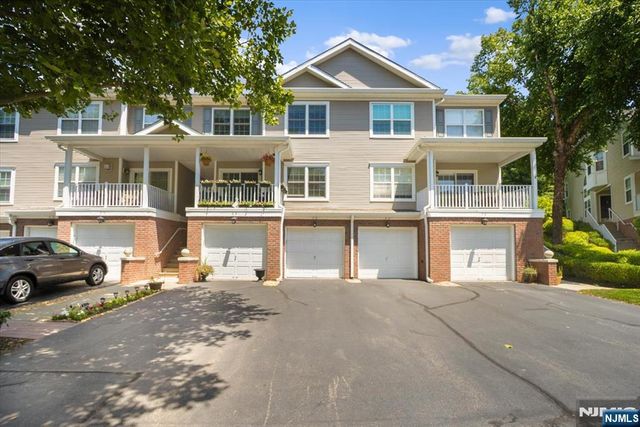 70 Carter Road, Wanaque, NJ 07420