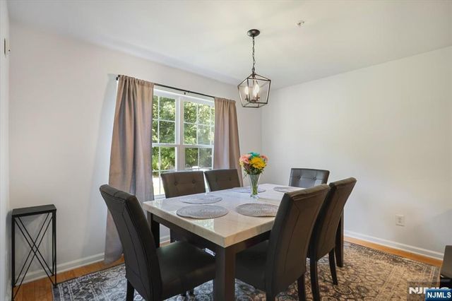 70 Carter Road, Wanaque, NJ 07420