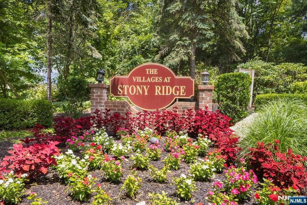 70 Carter Road, Wanaque, NJ 07420
