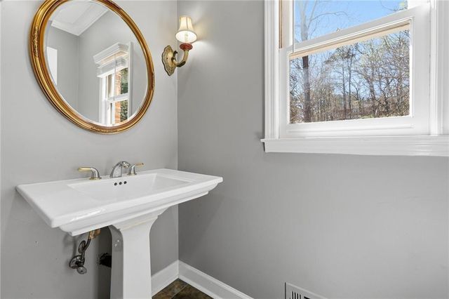 7300 Chattahoochee Bluff Drive, Atlanta, GA 30350