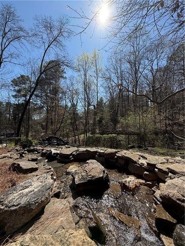 7300 Chattahoochee Bluff Drive, Atlanta, GA 30350