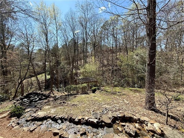 7300 Chattahoochee Bluff Drive, Atlanta, GA 30350