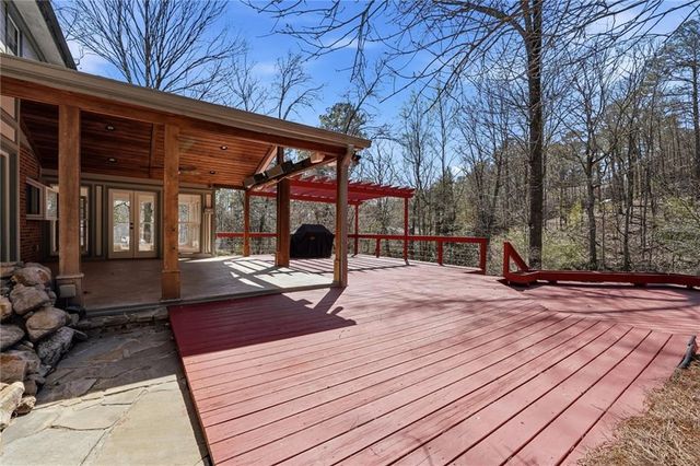 7300 Chattahoochee Bluff Drive, Atlanta, GA 30350