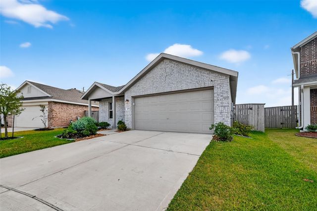 4206 Barrington Cove Lane, Baytown, TX 77521
