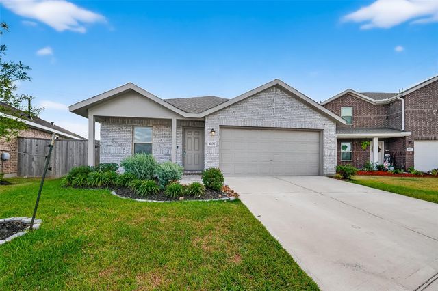 4206 Barrington Cove Lane, Baytown, TX 77521