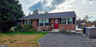 629 ROBERTS AVE, Glenside, PA 19038