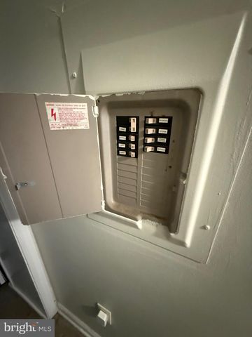 302 E 11TH ST, Wilmington, DE 19801