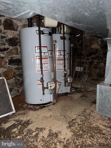 302 E 11TH ST, Wilmington, DE 19801