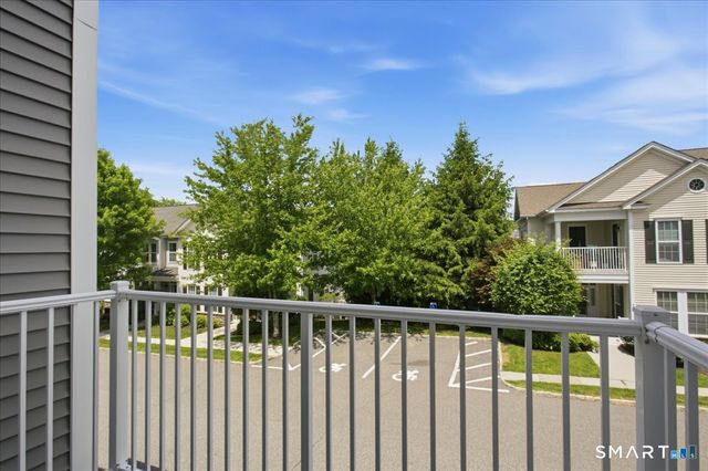 11 Mercy Street 11, Danbury, CT 06810